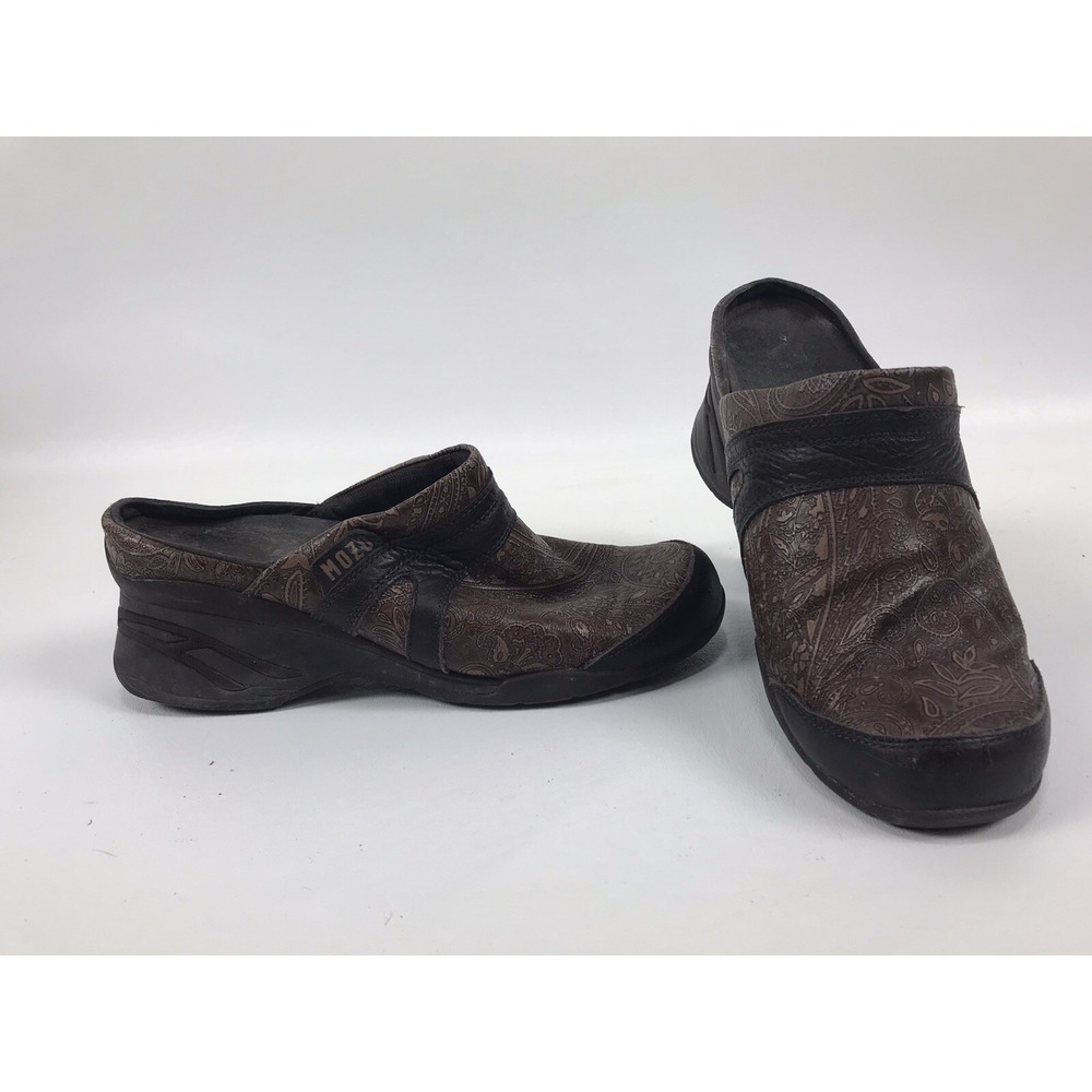 Mozo Zoe Brown Paisley Leather Nursing Mules Clogs Womens Shoes 3730 Size 8